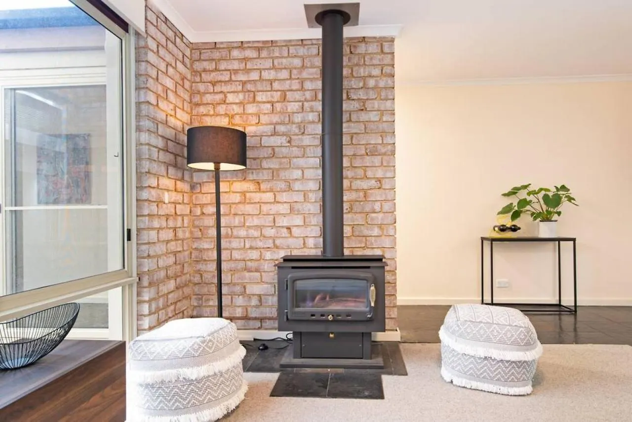 Character & Charm 3 Bed Home- Free Wine Adelaide Australië